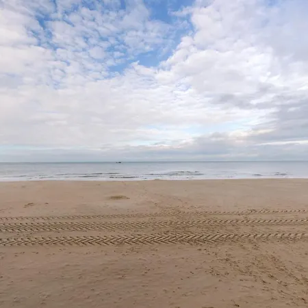 Cosy Near The Sea *
